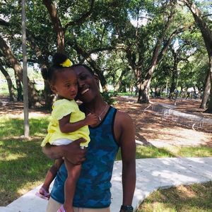 Meet your Posher, Ticlaude